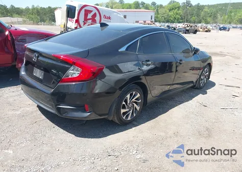 2018 Honda Civic Ex z USA, uszkodzony, nr VIN 19XFC2F7XJE032237